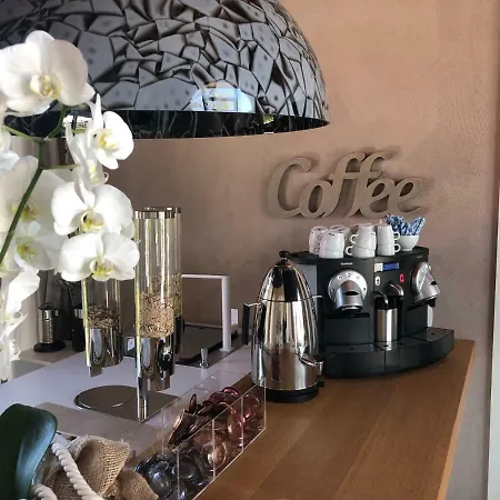 فندق مبيت وإفطار Relais Corte Mastella بوسولينغو