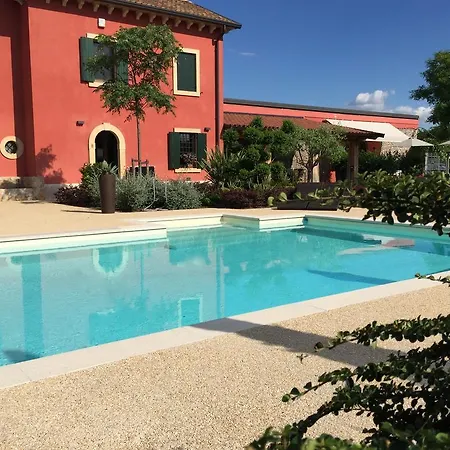 Relais Corte Mastella Oda ve Kahvaltı *